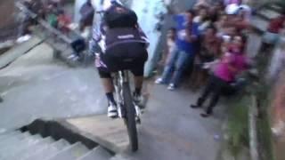 Amazing POV - downhill MTB bike race in Brazilian favela
